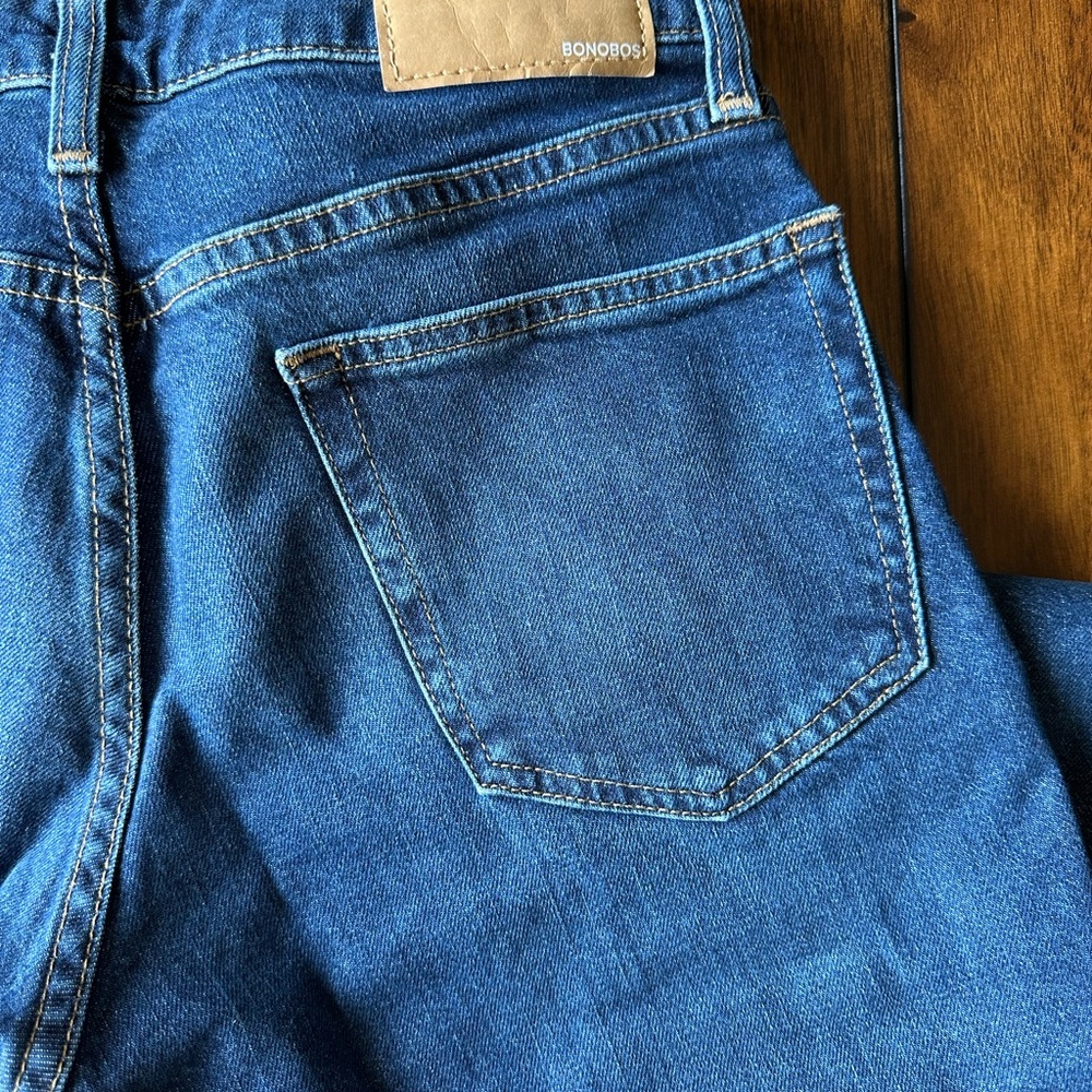 Bonobos Slim Straight Jeans in Medium Blue Wash 29W/32L